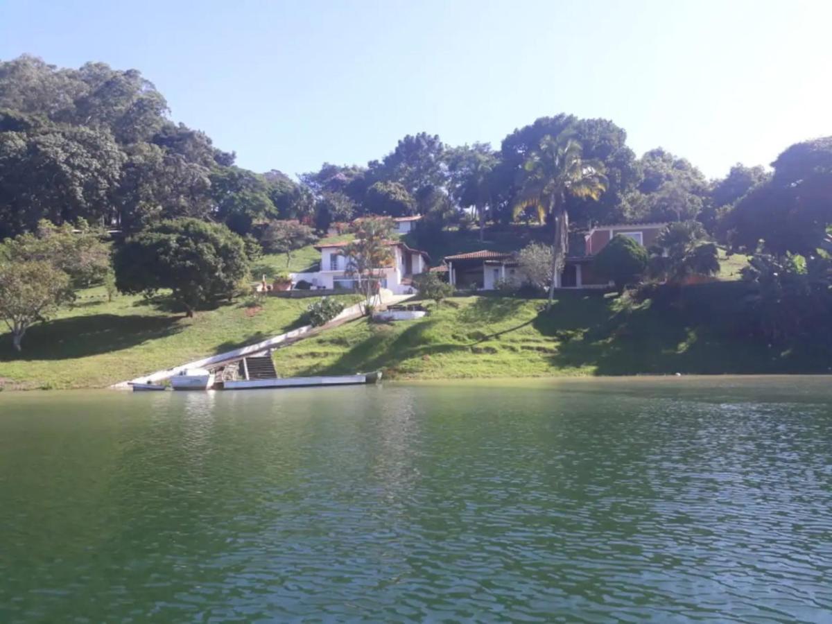 Maravilhoso Sitio Na Beira Da Represa Villa Igaratá Buitenkant foto