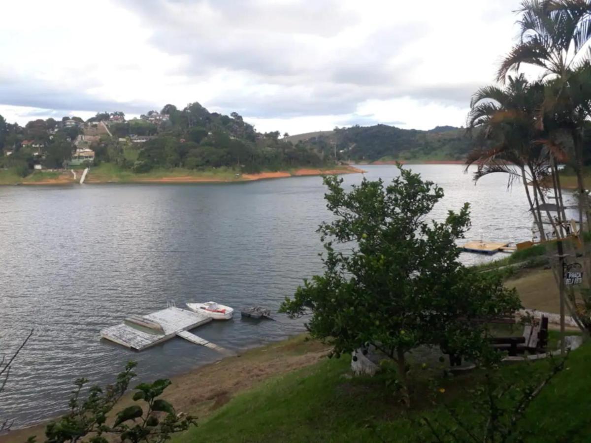 Maravilhoso Sitio Na Beira Da Represa Villa Igaratá Buitenkant foto