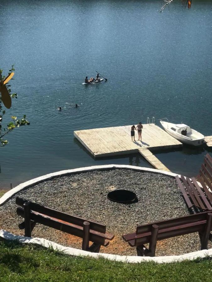 Maravilhoso Sitio Na Beira Da Represa Villa Igaratá Buitenkant foto